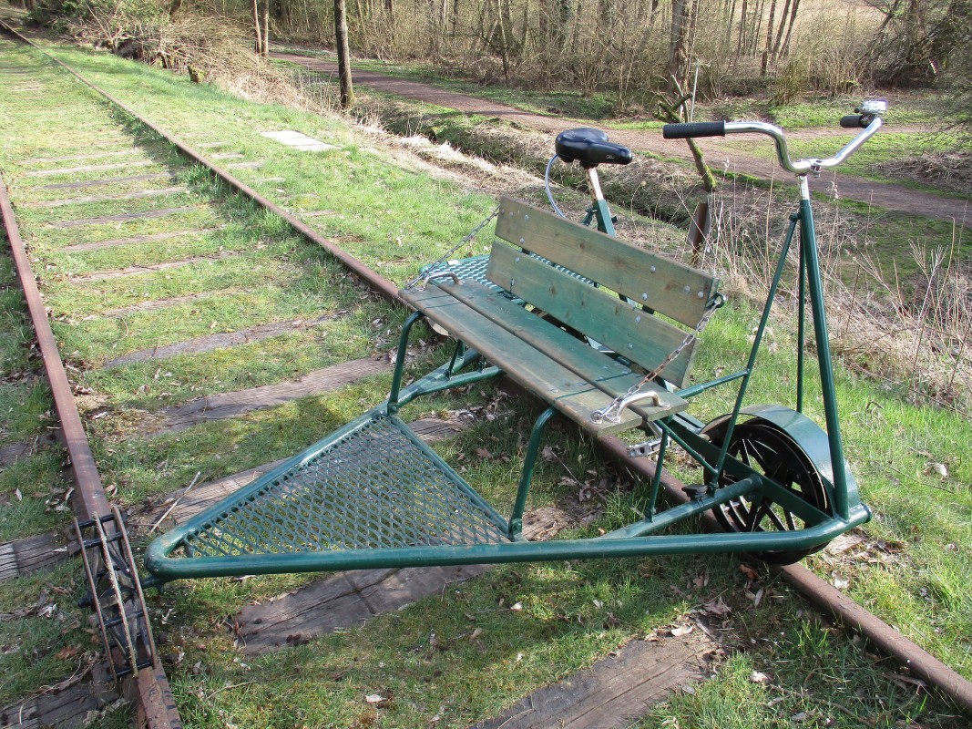 Bahnhof2